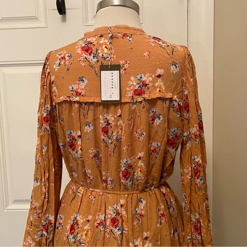 Matilda Jane Floral  V-Neck dress. Sz S. NWT. - Picture 2 of 7